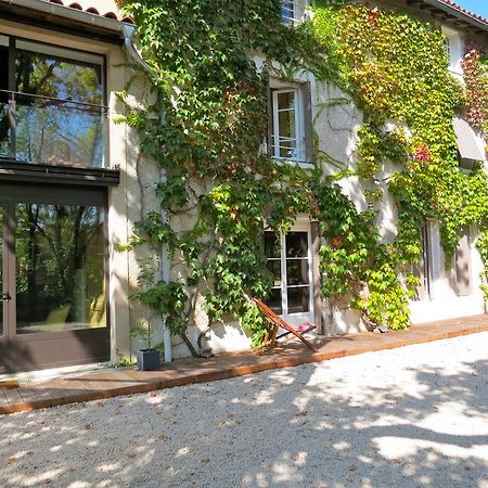 L'Annexe - Maison D'Hotes เอกุลลีย์ ภายนอก รูปภาพ