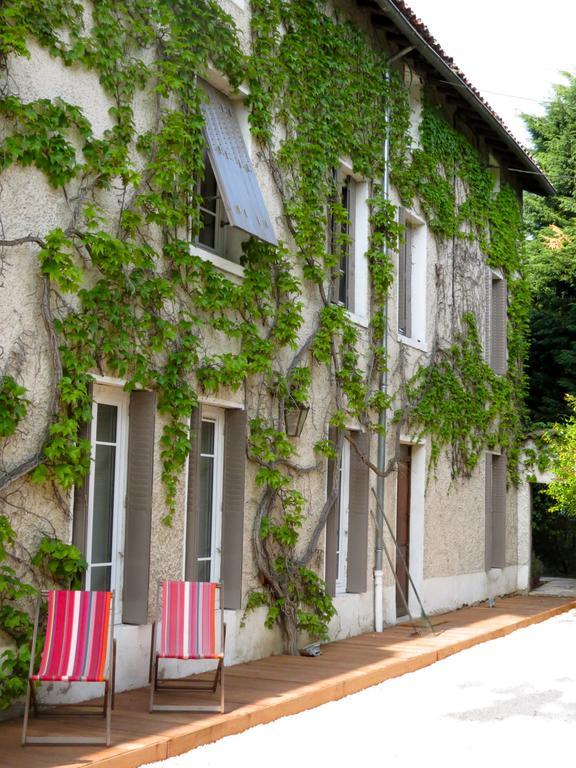 L'Annexe - Maison D'Hotes เอกุลลีย์ ภายนอก รูปภาพ