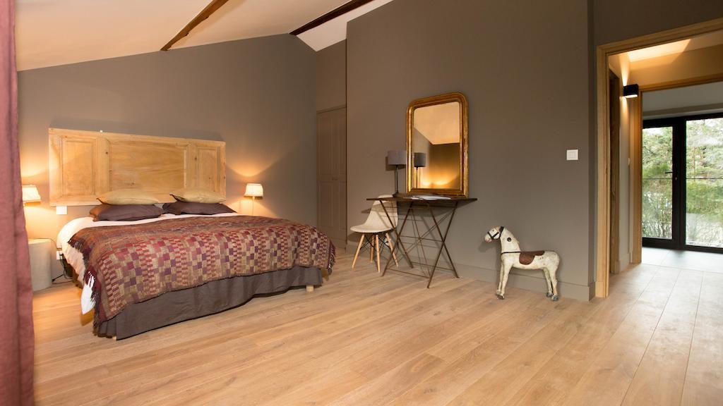 L'Annexe - Maison D'Hotes เอกุลลีย์ ห้อง รูปภาพ